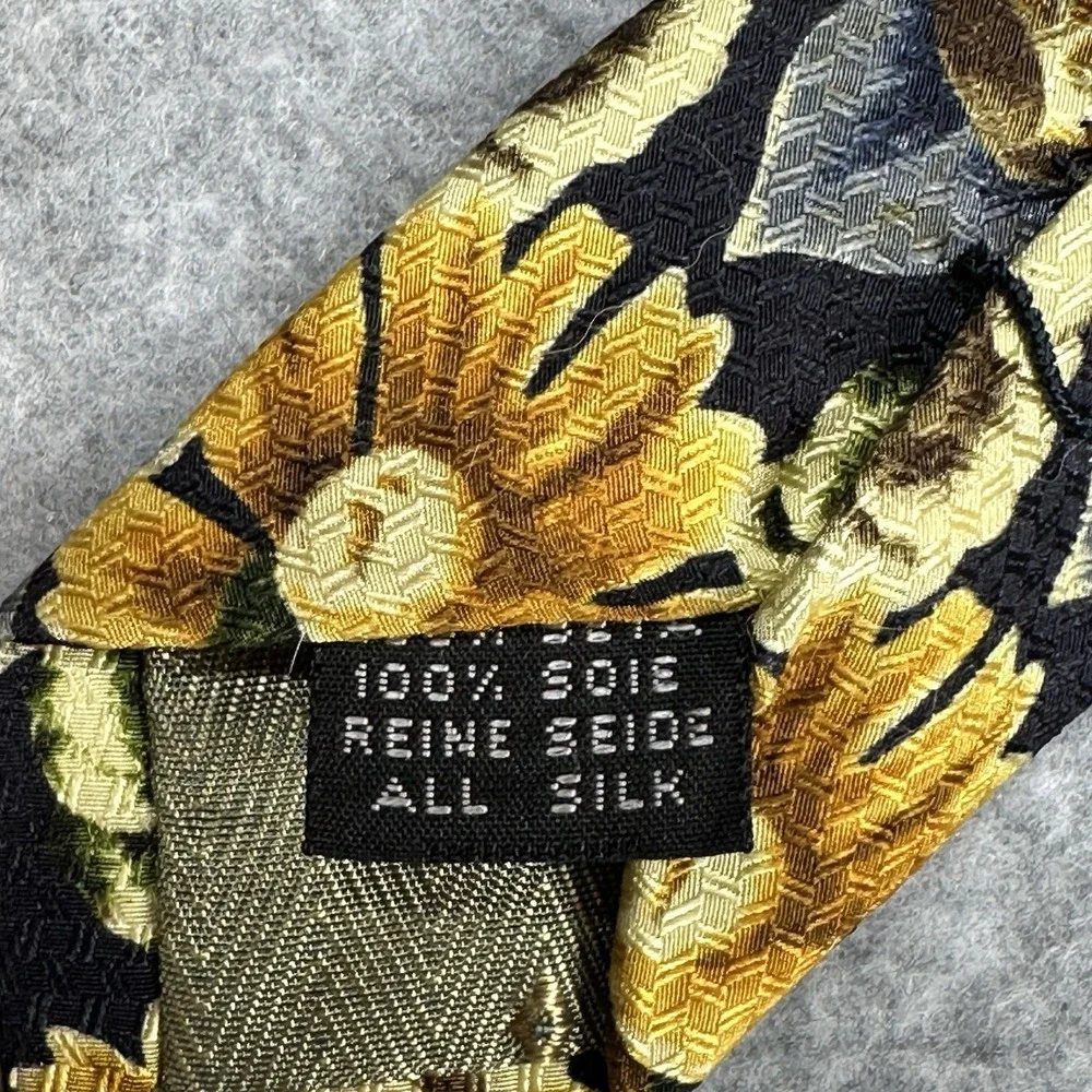 Playboy Archives Neck Tie Yellow Flowers Faces 100% Silk Blue Teal 55x4in